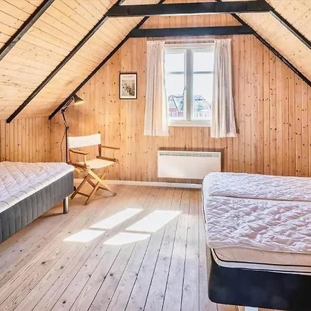 Ve238-vejers-strand-bjaergevej-7 * Vejers